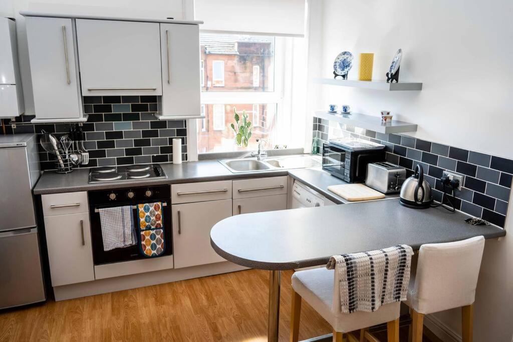 Ferienwohnung Charming 1-Bed Southside Flat In Great Location Glasgow Exterior foto